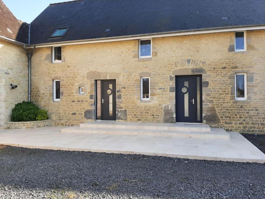 Les Gites Du Val Mandeville-en-Bessin 外观 照片