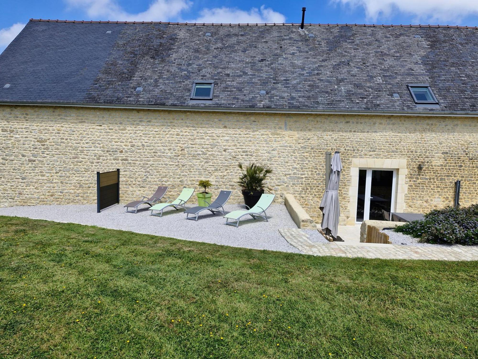Les Gites Du Val Mandeville-en-Bessin 外观 照片